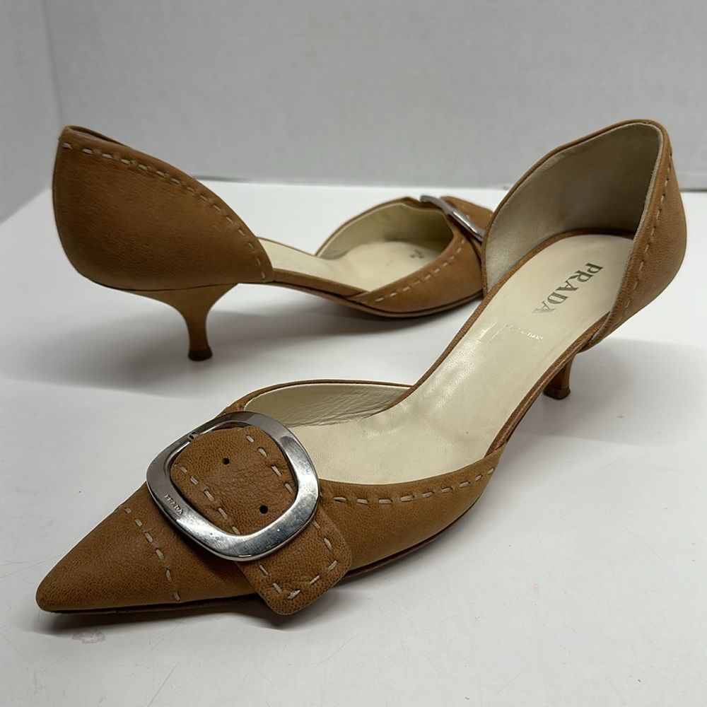 Prada Heels Low Kitten Heel Pointed Toe Buckle Suede in Light Brown Size 42 12